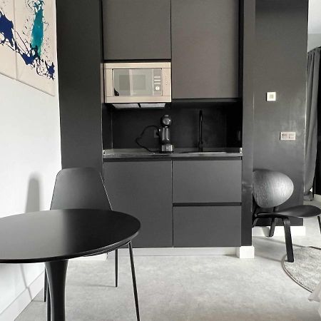 Fiesta Cama Individual Modern & Luxury Apartment Malaga Bagian luar foto