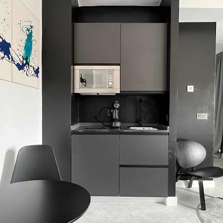 Fiesta Cama Individual Modern & Luxury Apartment Malaga Bagian luar foto